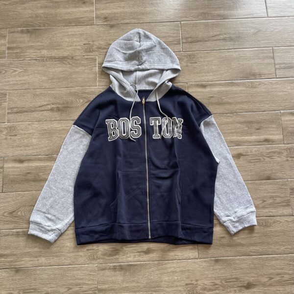 BOSTON SWEAT À CAPUCHE