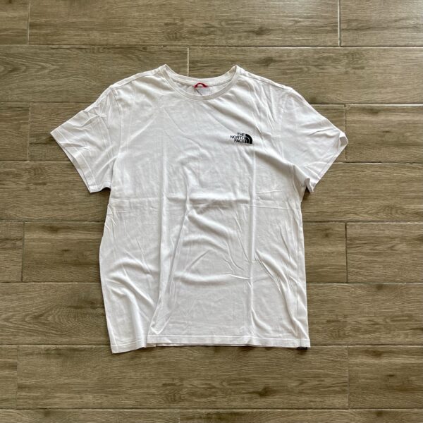 THE NORTH FACE tee