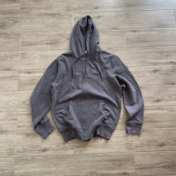 ZIPPED HOODIE