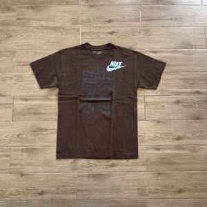 NIKE tee