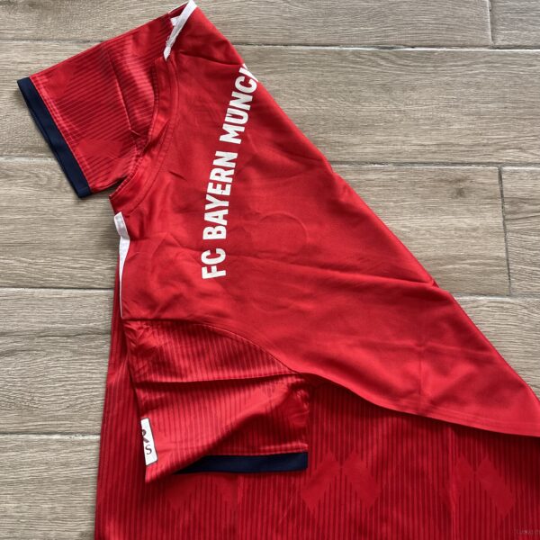 Bayern jersey – Image 2