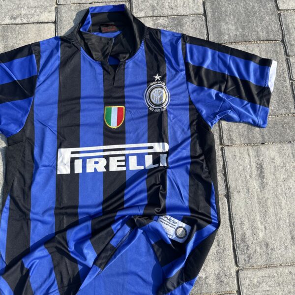 PIRELLI INTER MILAN JERSEY – Image 2