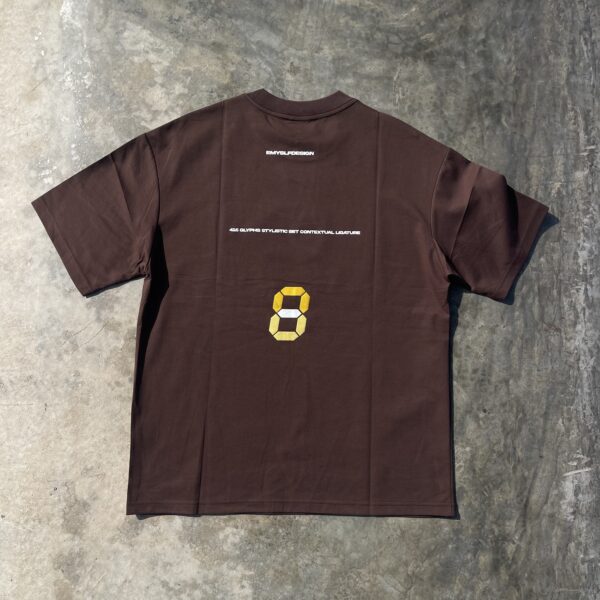 8 TEE – Image 2
