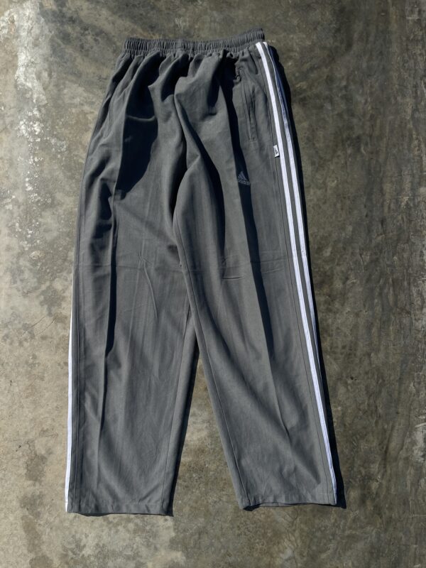 Adidas kway jogging